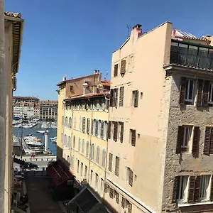 Appartement Bel Au Coeur Du Vieux-port, Marseilles